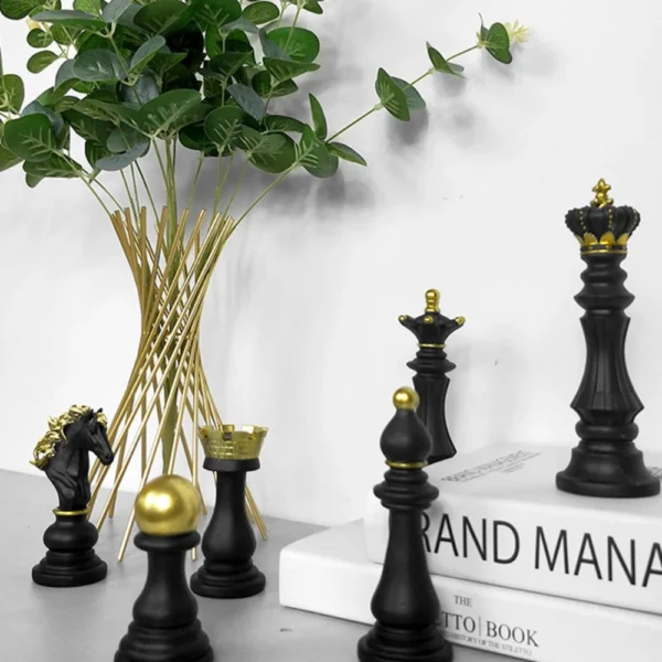 Chess Resin Ornaments Desk Decor Crafts King Queen Small Chess Statue Nordic Home Artwork Living Room Decoration Furnishings - Image 2
