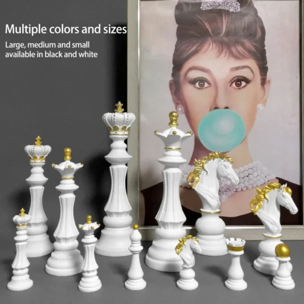 Chess Resin Ornaments Desk Decor Crafts King Queen Small Chess Statue Nordic Home Artwork Living Room Decoration Furnishings